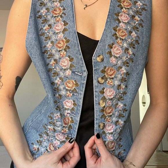 Vintage denim vest - Picture 6 of 8